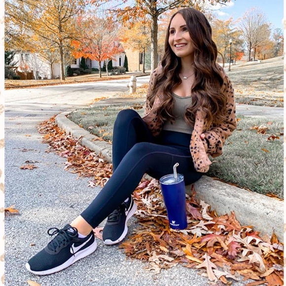 Abercrombie & Fitch
Polar Fleece Snap-Up Jacket - Picture 7 of 8